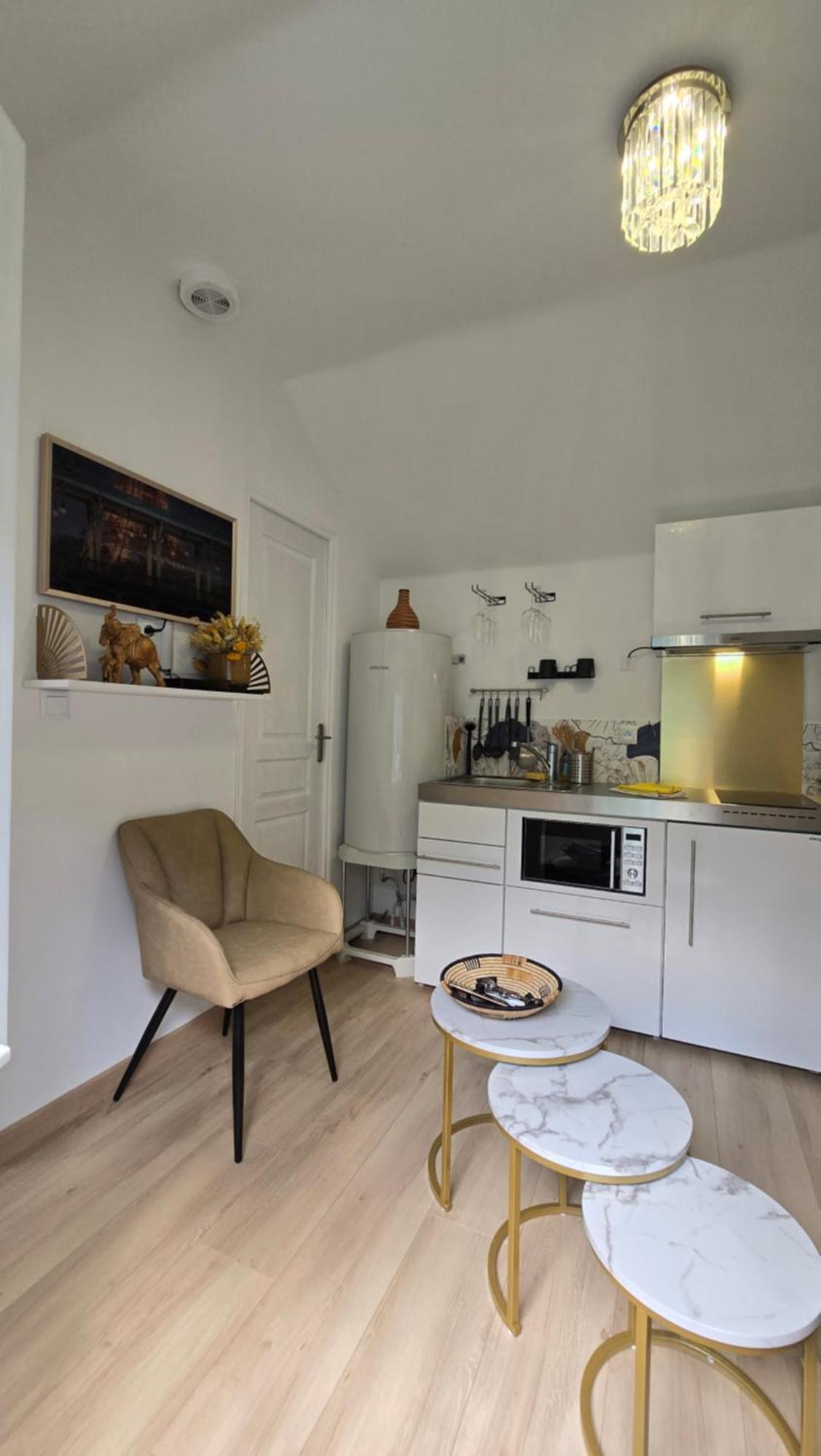La Perle Rare Apartment Massy  Exterior photo
